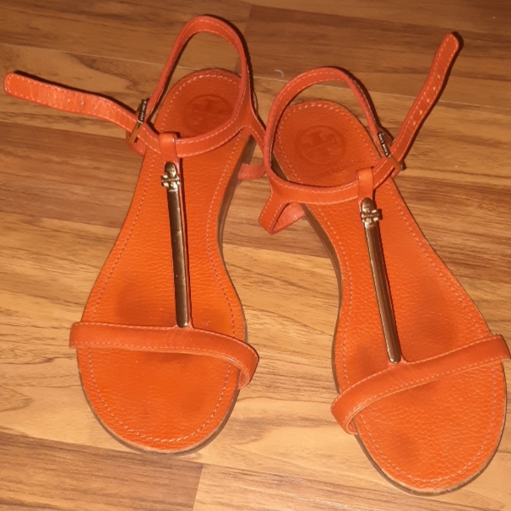 Tory burch orange sandals